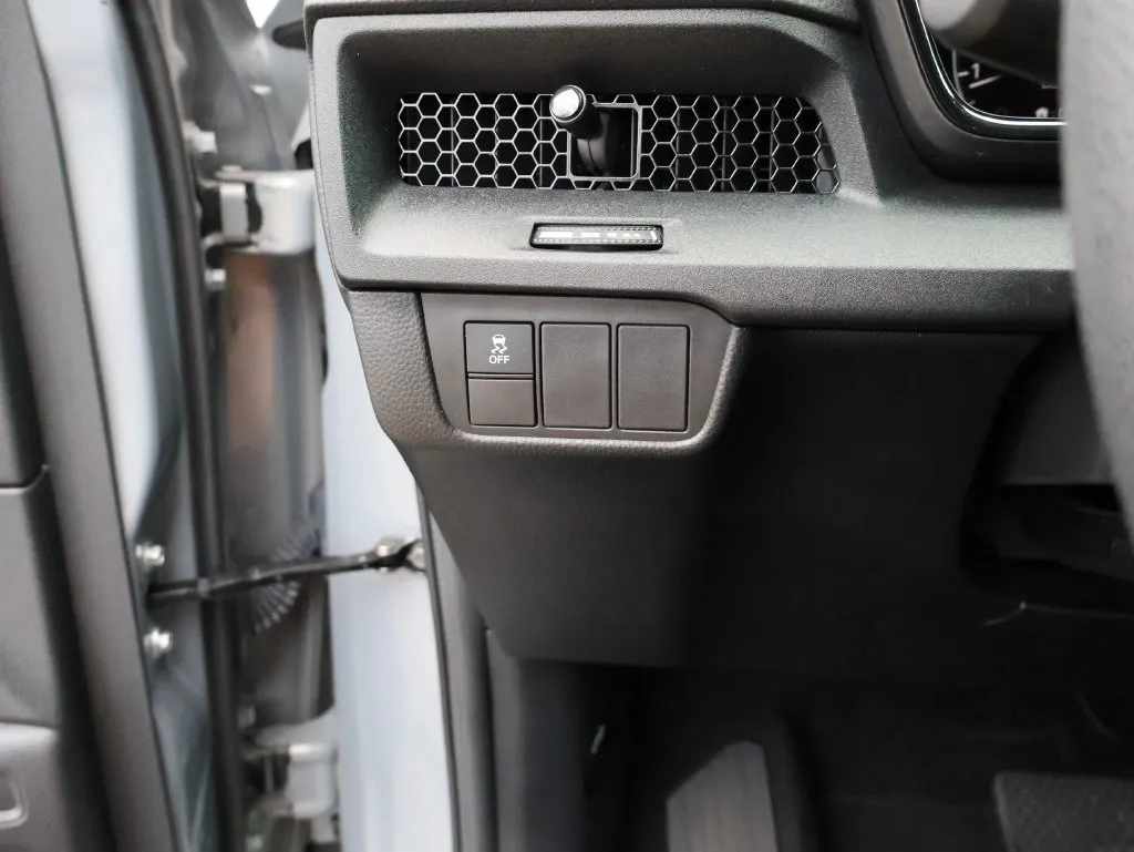 2024 Honda CR-V LX - Photo 27