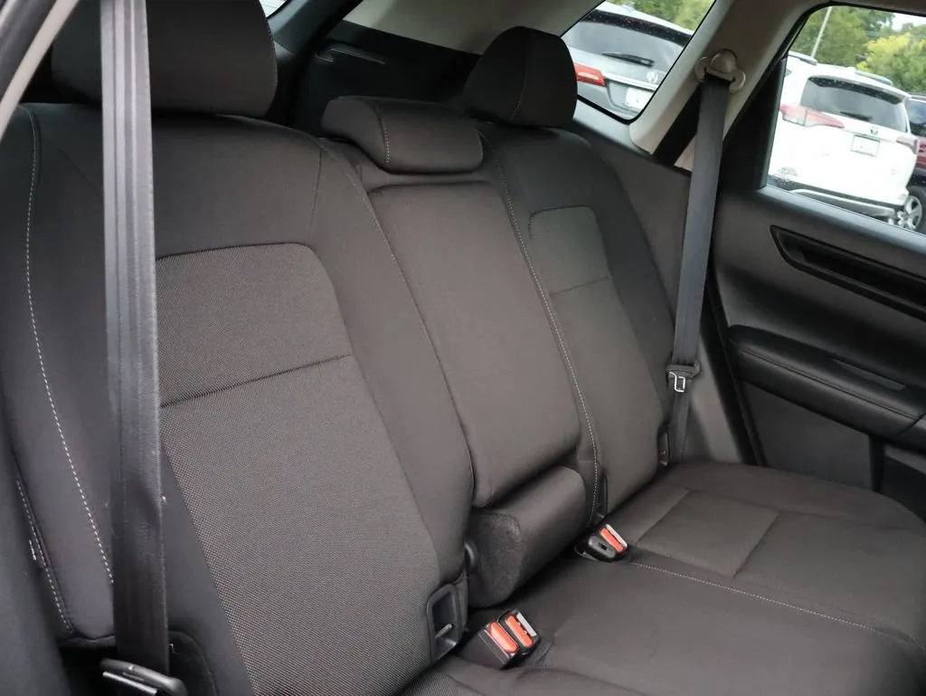 2024 Honda CR-V LX - Photo 12