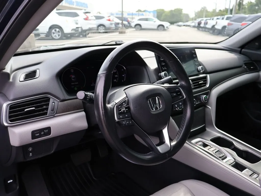 2018 Honda Accord EX-L - Photo 16