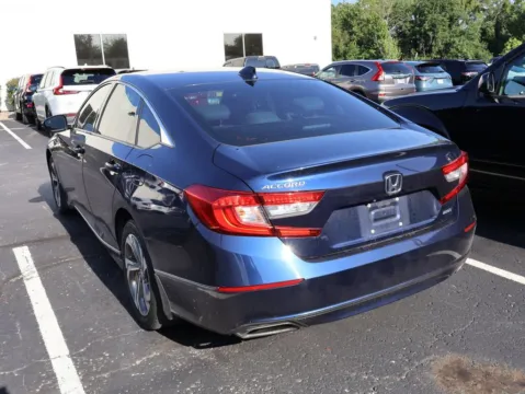 More photos of 2018 Honda Accord Sedan EX-L 2.0T at Jay Wolfe Honda, MO