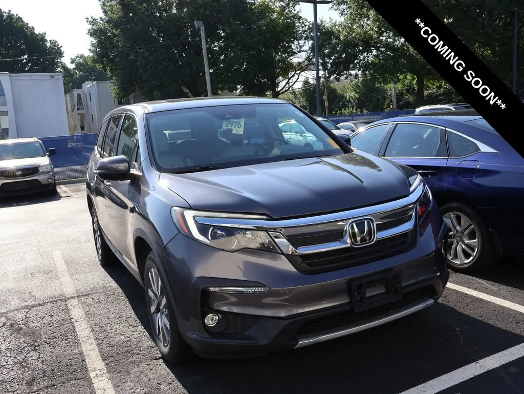 Gray 2019 Honda Pilot EX-L w/Navi & RES for sale in Kansas City, MO