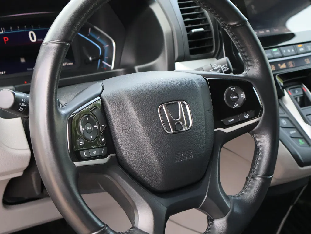 2020 Honda Odyssey EX-L - Photo 19