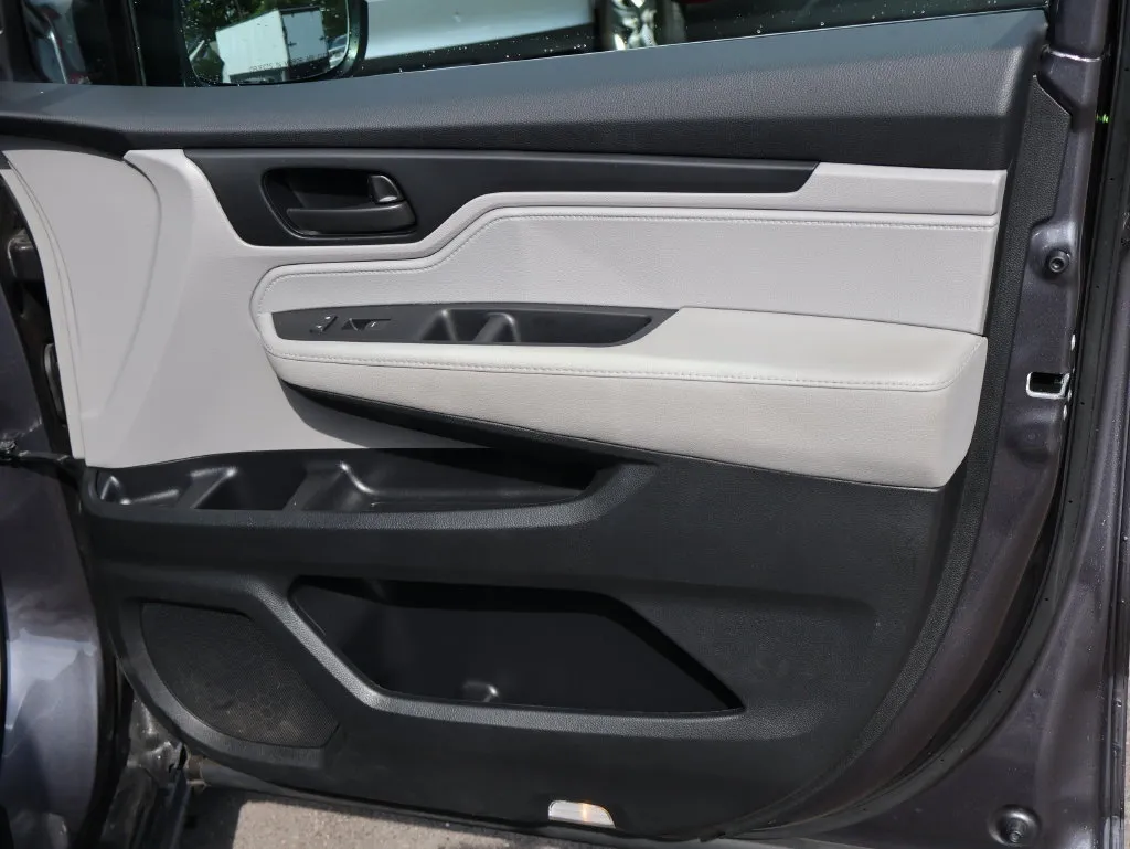 2020 Honda Odyssey EX-L - Photo 11