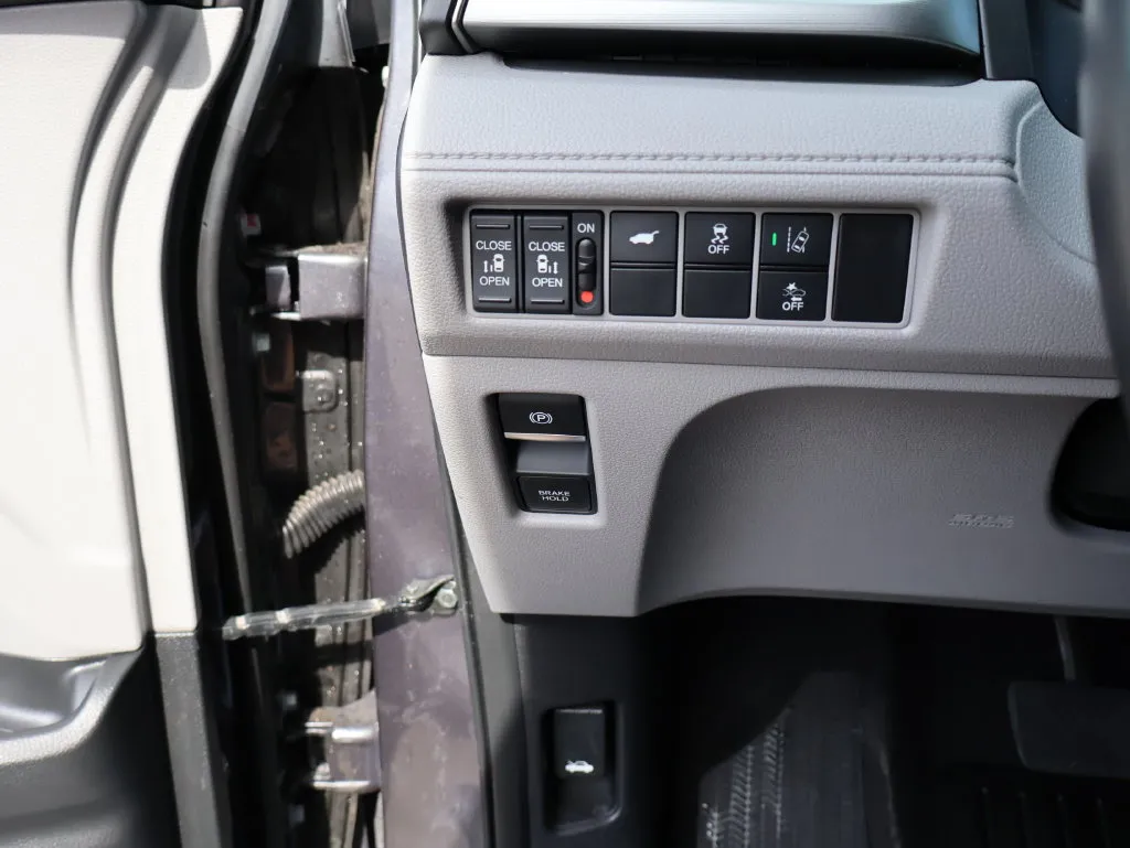 2020 Honda Odyssey EX-L - Photo 30
