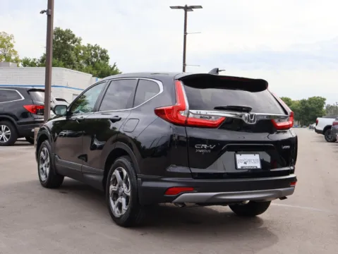 More photos of 2019 Honda CR-V EX-L at Jay Wolfe Honda, MO