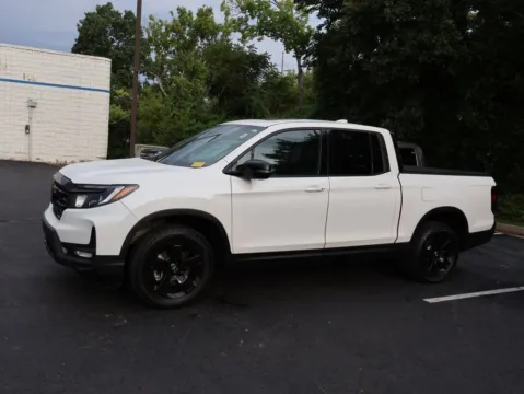 More photos of 2025 Honda Ridgeline Black Edition at Jay Wolfe Honda, MO