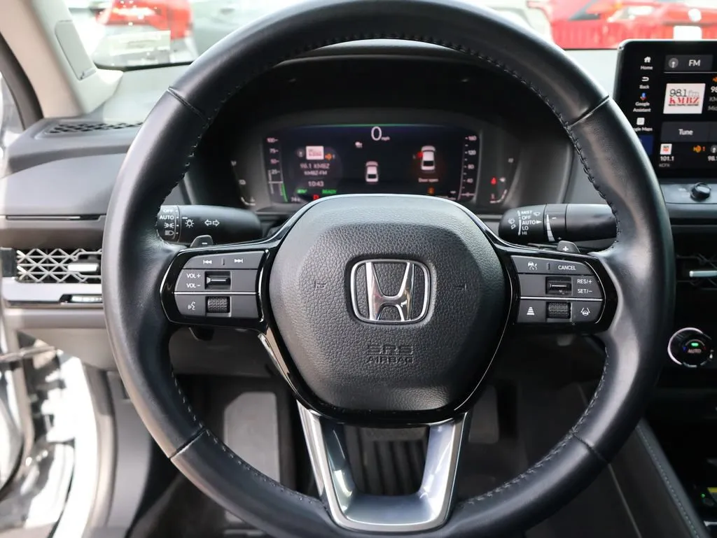 2023 Honda Accord Hybrid Touring - Photo 29