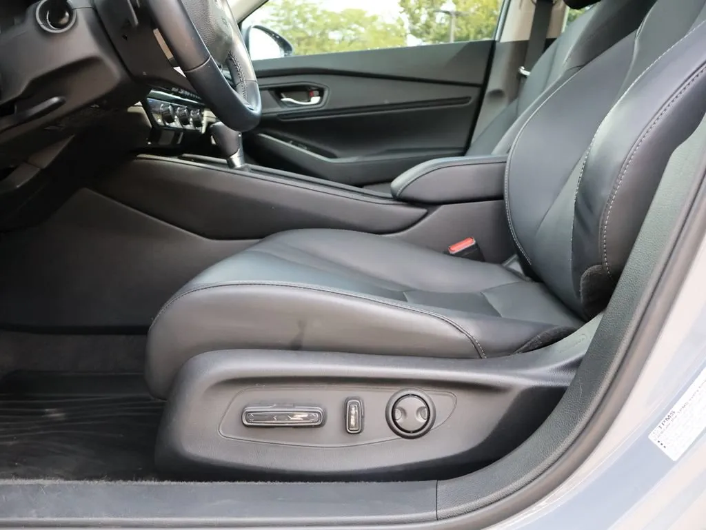 2023 Honda Accord Hybrid Touring - Photo 31