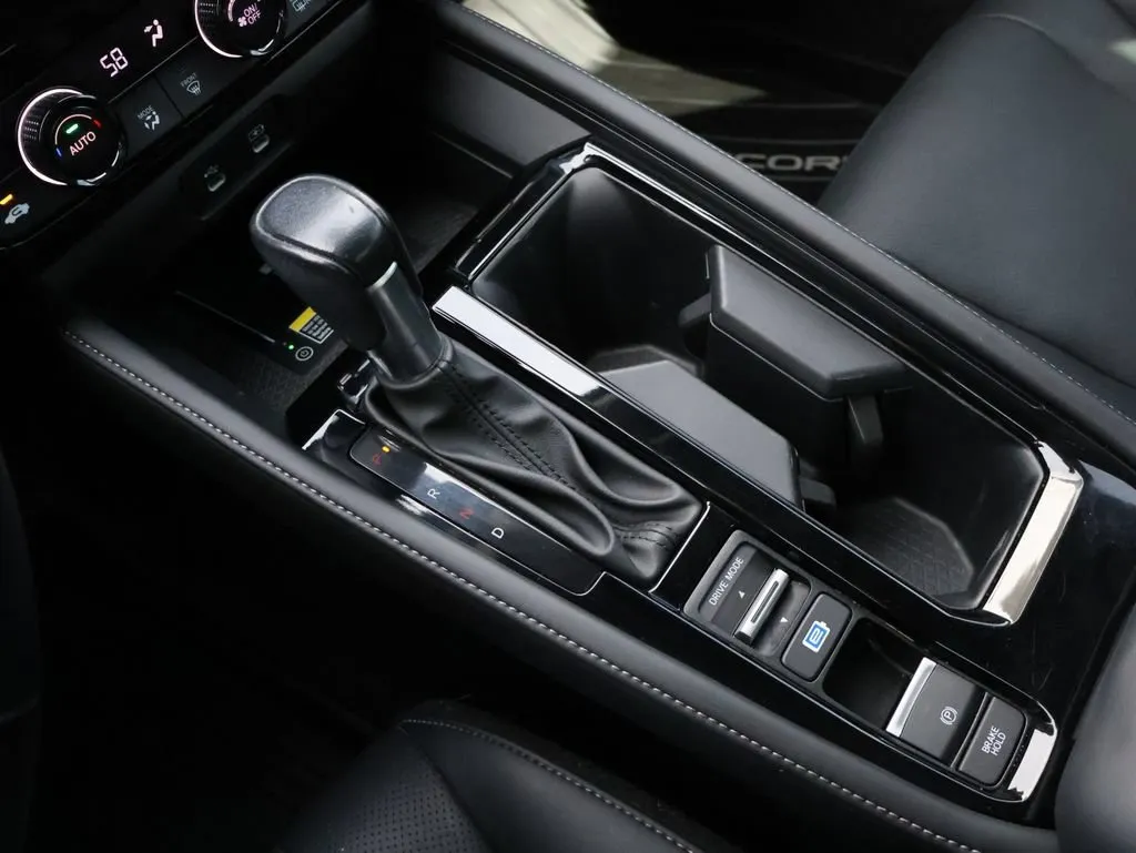 2023 Honda Accord Hybrid Touring - Photo 24