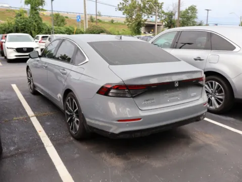 More photos of 2023 Honda Accord Hybrid Touring at Jay Wolfe Honda, MO