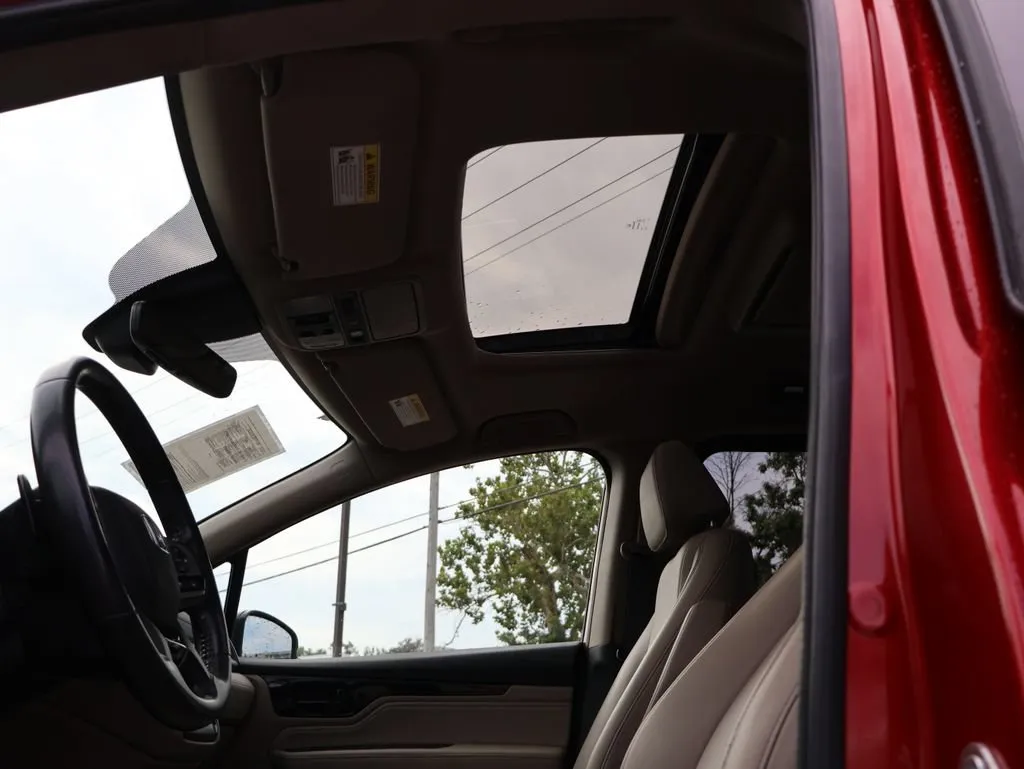 2023 Honda Odyssey Touring - Photo 35