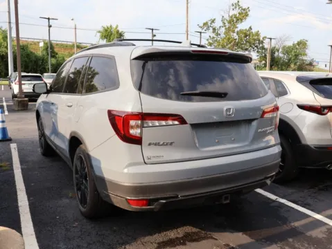 More photos of 2022 Honda Pilot Black Edition at Jay Wolfe Honda, MO