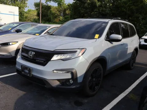 More photos of 2022 Honda Pilot Black Edition at Jay Wolfe Honda, MO