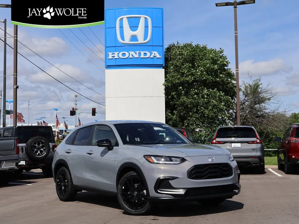 Gray 2027 Honda HR-V Sport for sale in Kansas City, MO