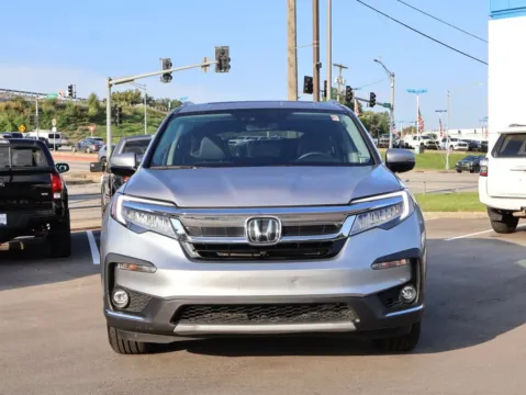 Photos of 2022 Honda Pilot Elite for sale in Kansas City, MO at Jay Wolfe Honda