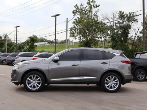 More photos of 2024 Acura RDX at Jay Wolfe Honda, MO
