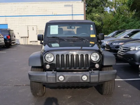 Photos of 2016 Jeep Wrangler Unlimited Sport for sale in Kansas City, MO at Jay Wolfe Honda