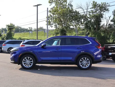 More photos of 2024 Honda CR-V EX-L at Jay Wolfe Honda, MO