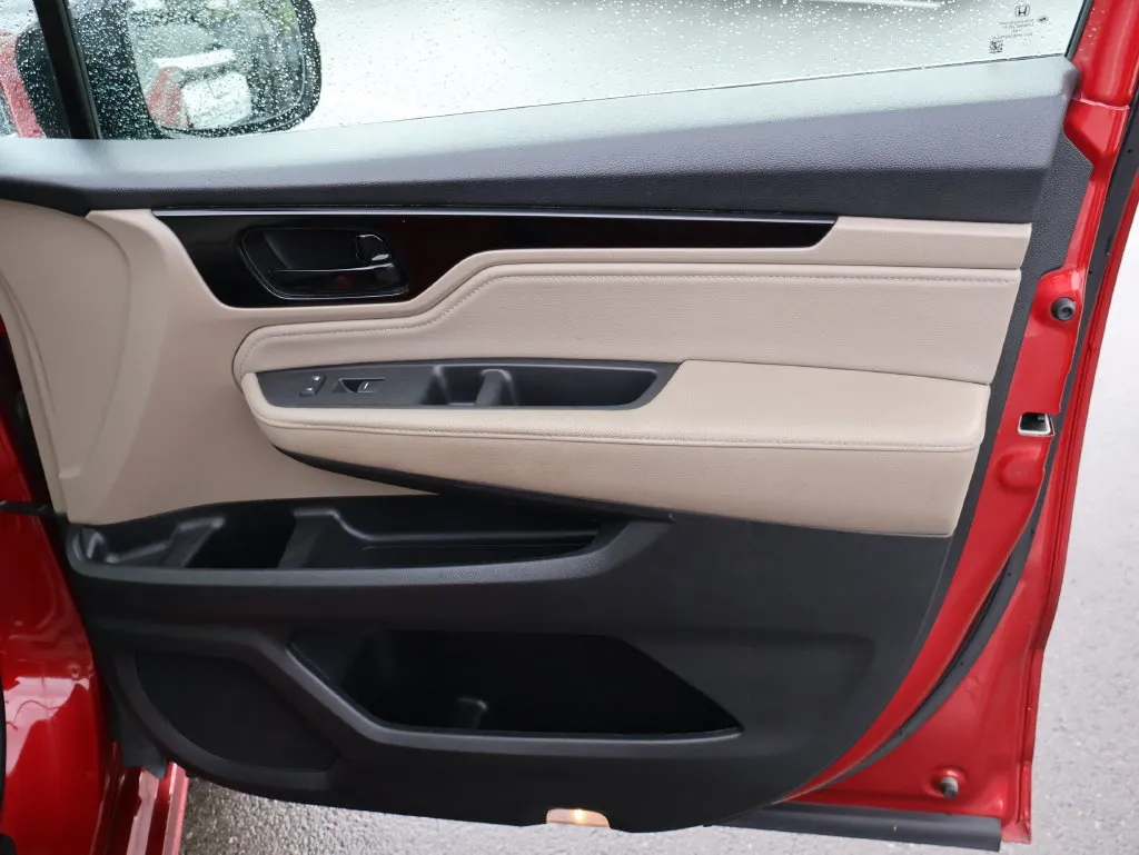 2022 Honda Odyssey Elite - Photo 11