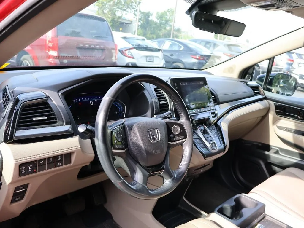 2022 Honda Odyssey Elite - Photo 9