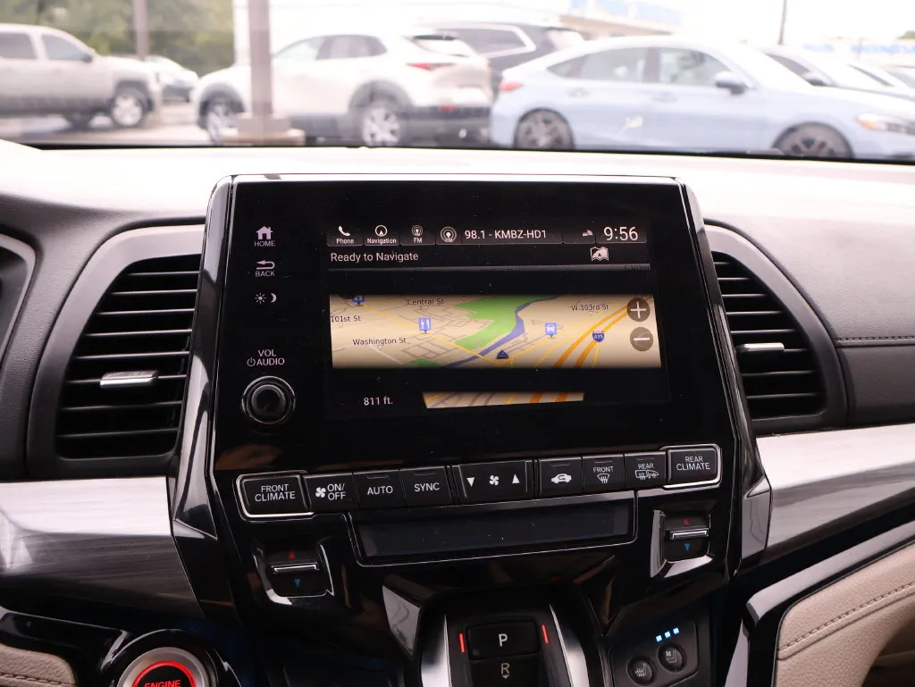 2022 Honda Odyssey Elite - Photo 22