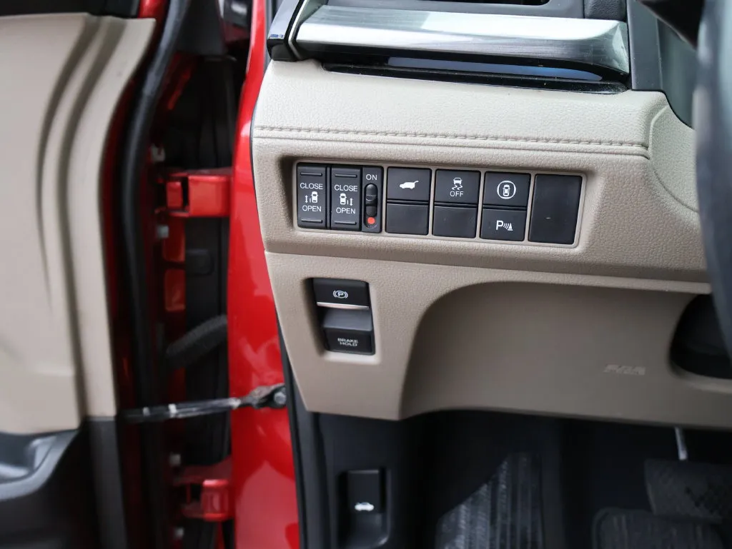 2022 Honda Odyssey Elite - Photo 33