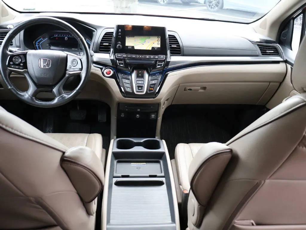 2022 Honda Odyssey Elite - Photo 15