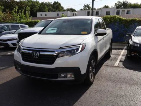 Another view of 2017 Honda Ridgeline RTL-E for sale in Kansas City, MO at Jay Wolfe Honda