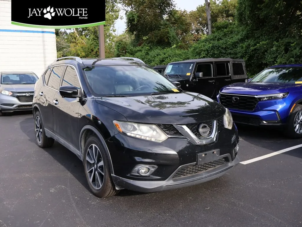Black 2015 Nissan Rogue SL for sale in Kansas City, MO