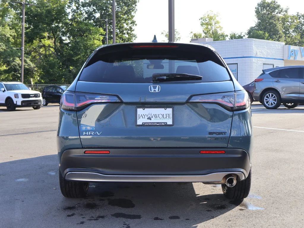 2025 Honda HR-V Sport - Photo 6