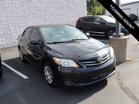 Black 2013 Toyota Corolla LE for sale in Kansas City, MO
