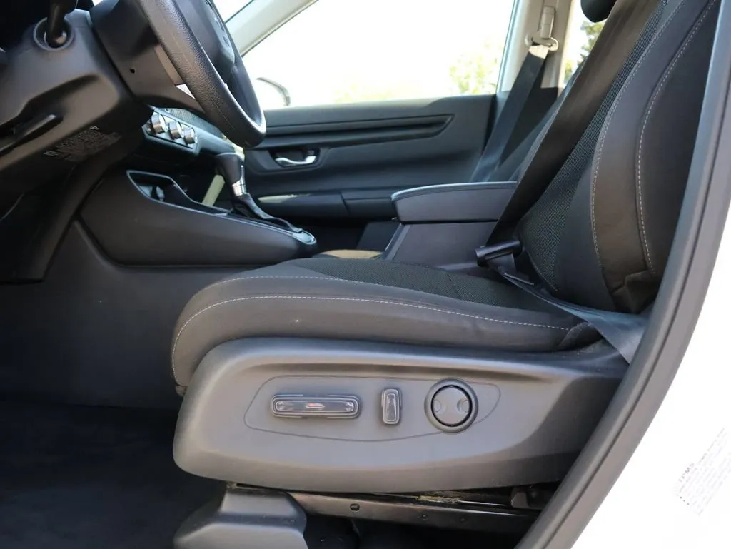 2024 Honda CR-V EX - Photo 30