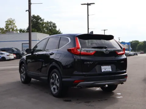 More photos of 2018 Honda CR-V EX-L at Jay Wolfe Honda, MO