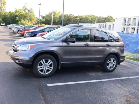 More photos of 2011 Honda CR-V EX at Jay Wolfe Honda, MO