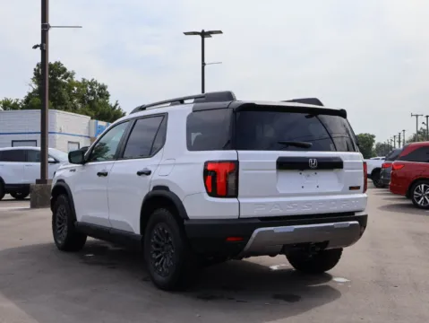 More photos of 2026 Honda Passport TrailSport at Jay Wolfe Honda, MO