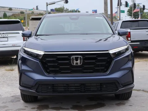 Photos of 2026 Honda CR-V EX-L for sale in Kansas City, MO at Jay Wolfe Honda