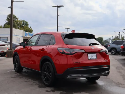More photos of 2027 Honda HR-V Sport at Jay Wolfe Honda, MO