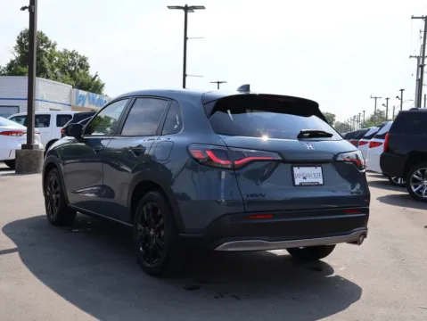 More photos of 2027 Honda HR-V Sport at Jay Wolfe Honda, MO