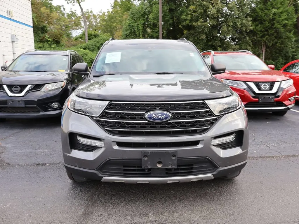 Used 2021 Ford Explorer XLT with VIN 1FMSK8DH6MGA14298 for sale in Kansas City