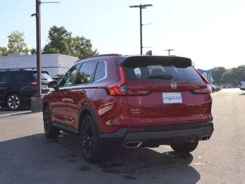 More photos of 2025 Honda CR-V Hybrid Sport-L at Jay Wolfe Honda, MO