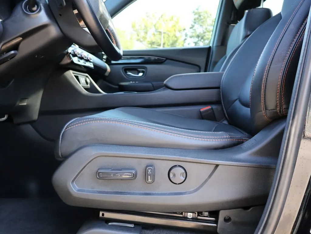 2025 Honda Pilot TrailSport - Photo 33