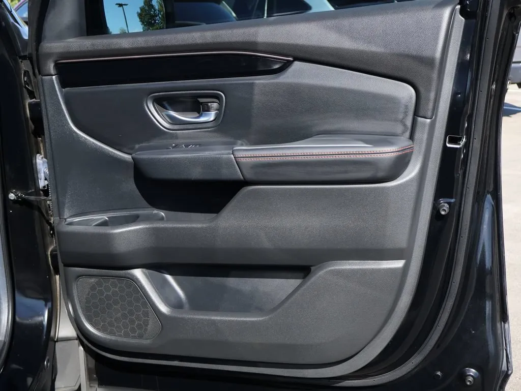 2025 Honda Pilot TrailSport - Photo 11
