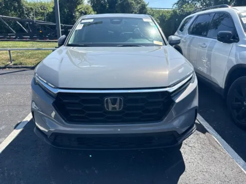 Photos of 2025 Honda CR-V EX-L for sale in Kansas City, MO at Jay Wolfe Honda