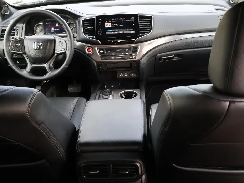 2025 Honda Passport EX-L - Photo 13
