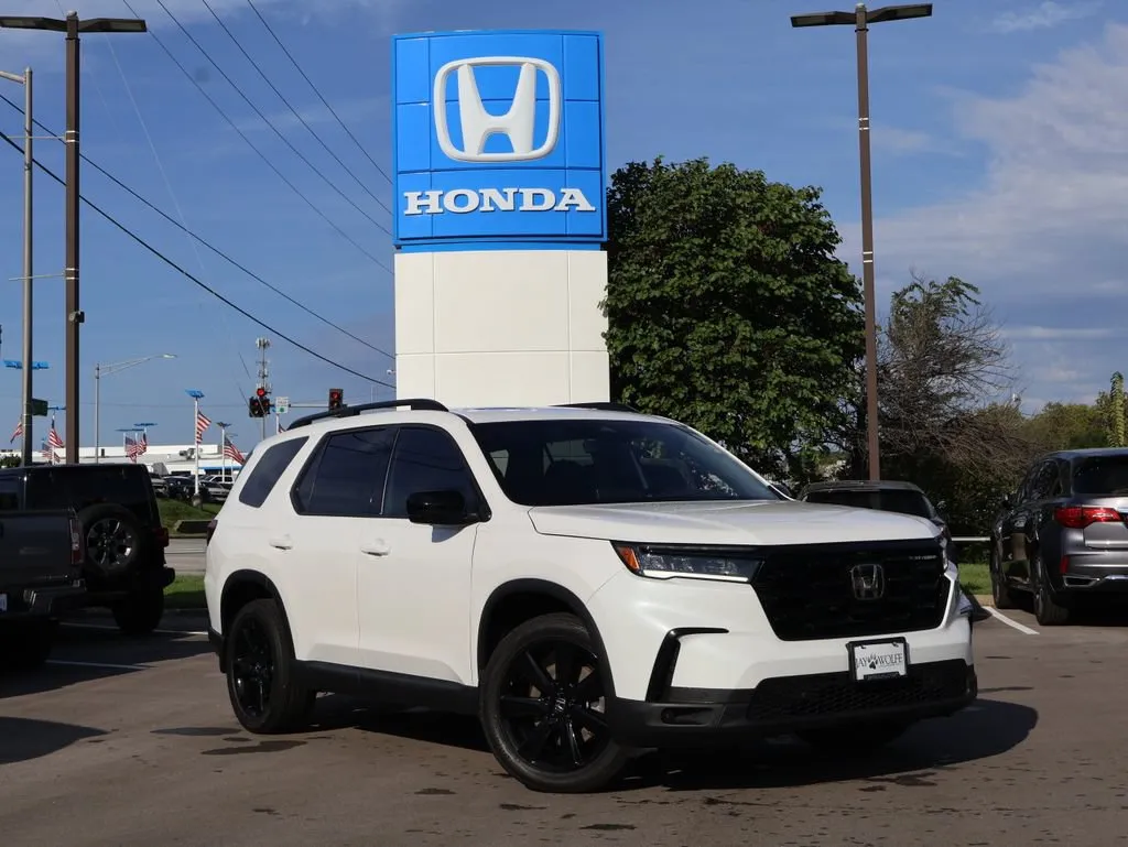 2025 Honda Pilot Black Edition