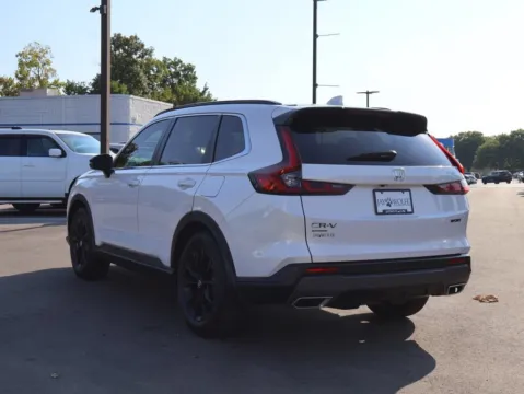 More photos of 2025 Honda CR-V Hybrid Sport-L at Jay Wolfe Honda, MO