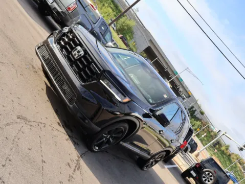 Another view of 2025 Honda Pilot Black Edition for sale in Kansas City, MO at Jay Wolfe Honda
