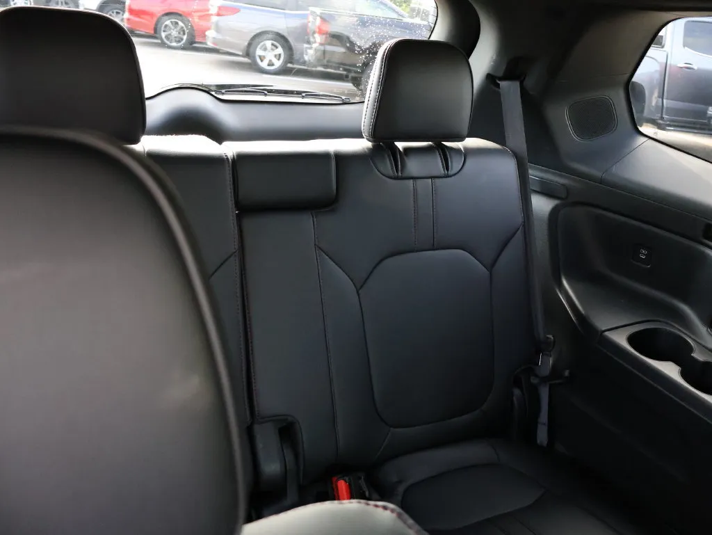 2025 Honda Pilot Black Edition - Photo 13