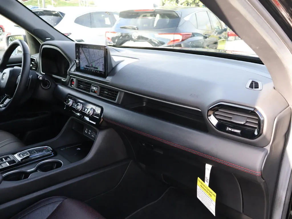 2025 Honda Pilot Black Edition - Photo 9