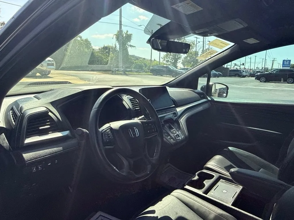 2025 Honda Odyssey Sport L - Photo 8